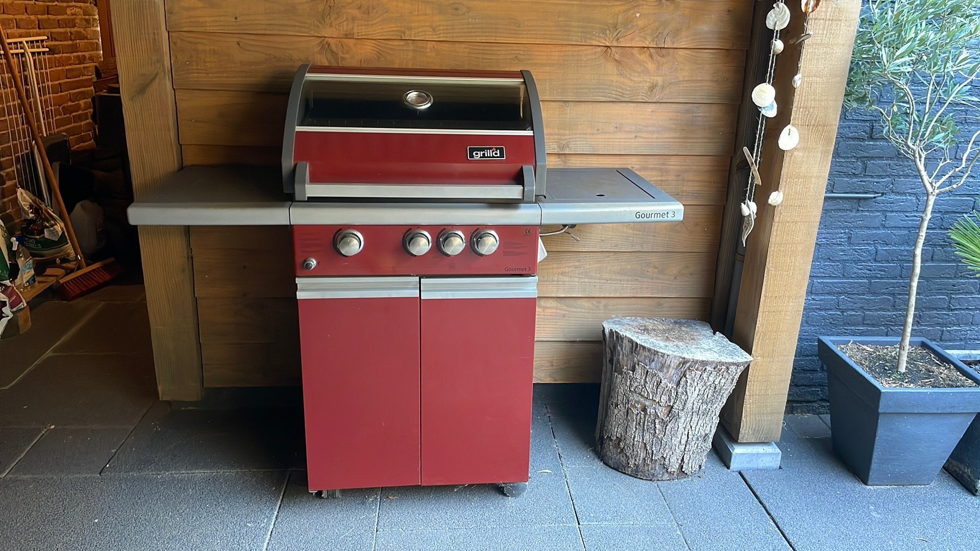 Te koop Grilld Gourmet 3 met gasfles, Ophalen, Gebruikt, Gas, Vrijstaand