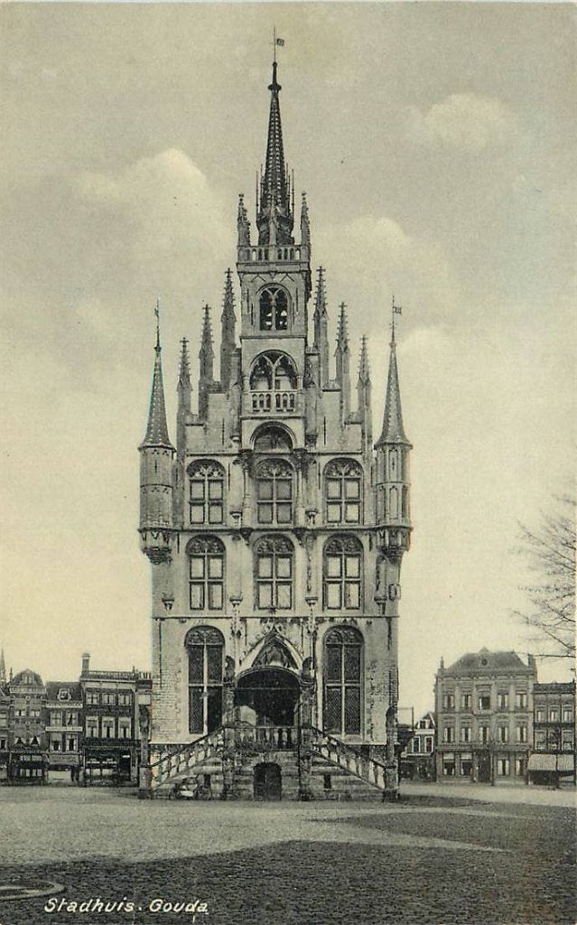 388-204-029 Gouda Stadhuis, Verzenden, Voor 1920, Zuid-Holland