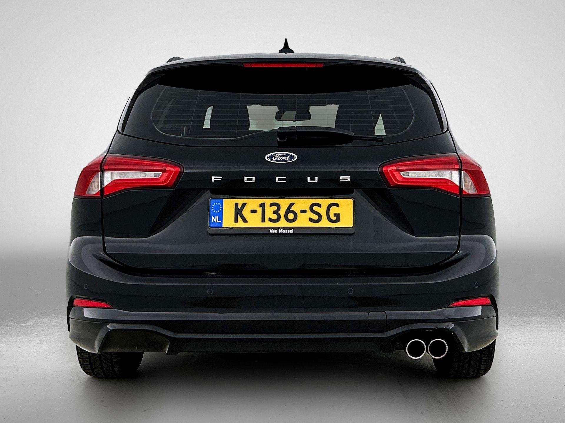 Ford Focus Wagon 1.0 EcoBoost ST Line Business | APPLE CARPL, 12 maanden, Gebruikt, Euro 6, Zwart
