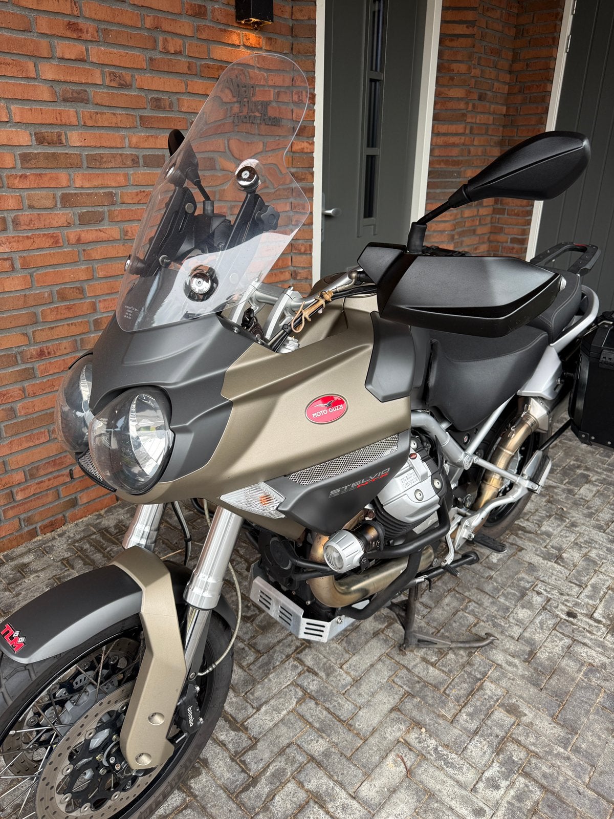 Moto guzzi stelvio 1200 NTX abs, Particulier, Toermotor
