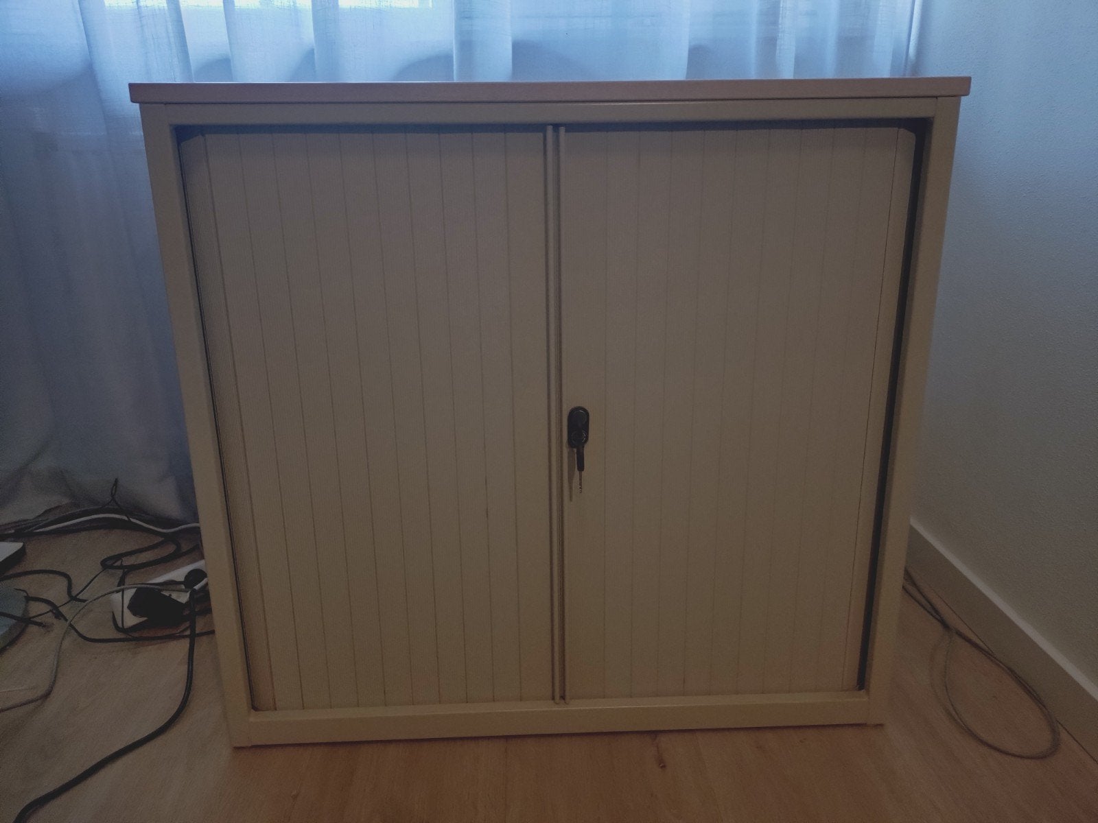 Archiefkast met roldeuren en slot, Gebruikt, Modern kantoor, 50 tot 100 cm, Met slot