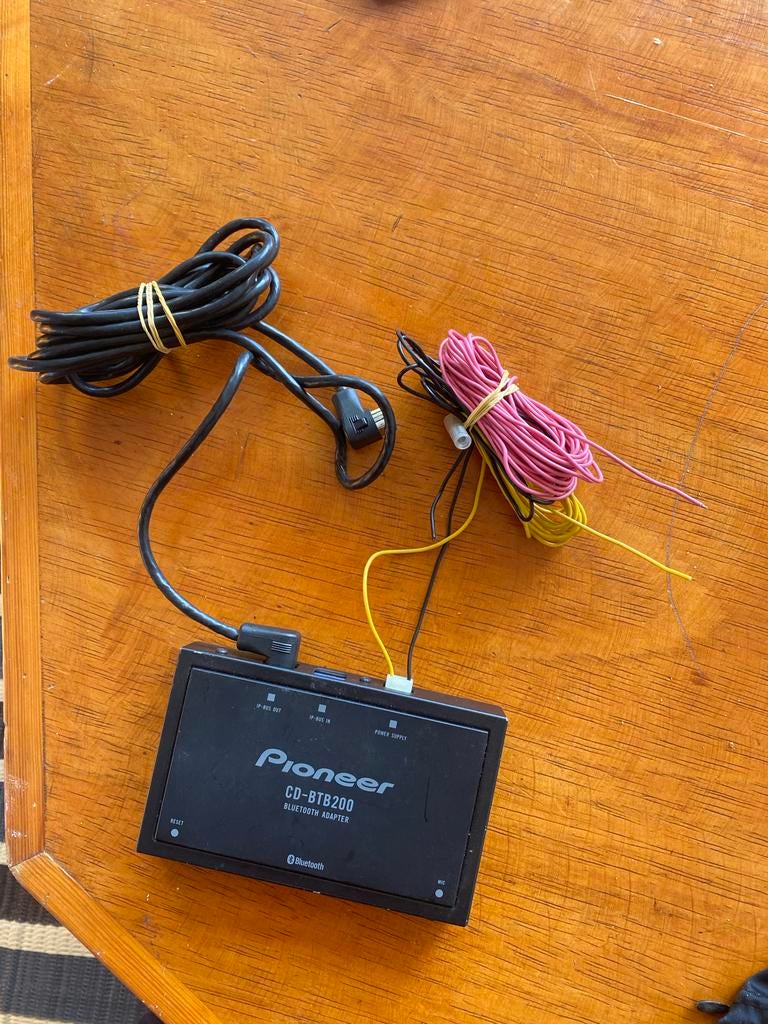 Pioneer CD-BTB200 Bluetooth Adapter, Auto diversen, Auto-accessoires, Gebruikt, Ophalen of Verzenden