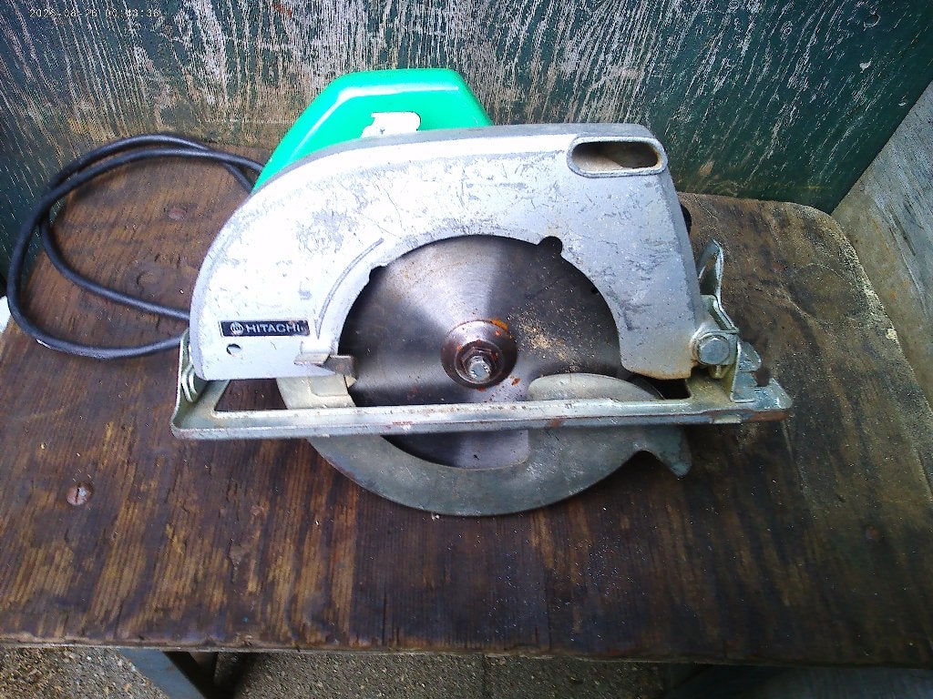 hitachi c9u--1750 watt zeer sterk, Ophalen, Gebruikt, Cirkelzaag, 30 tot 70 mm