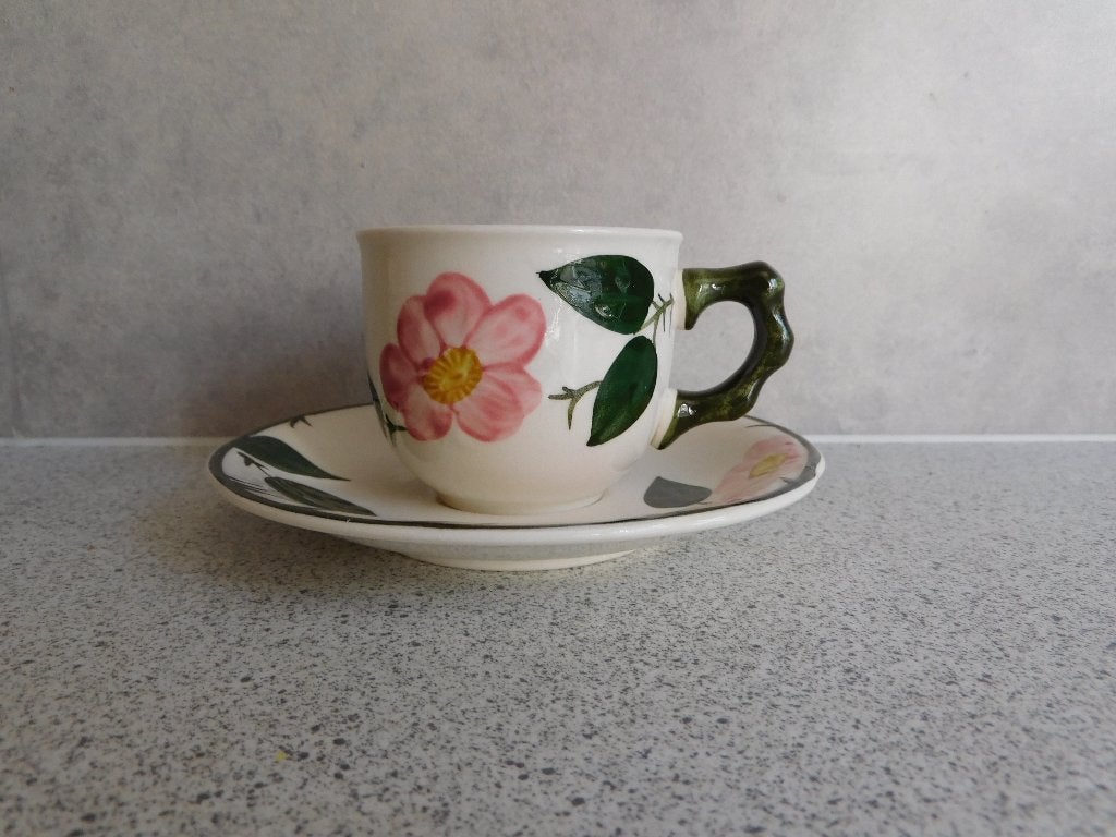 Kop 120 ml. en schotel Wild Rose Villeroy & Boch, Huis en Inrichting, Villeroy & Boch, Ophalen of Verzenden, Zo goed als nieuw
