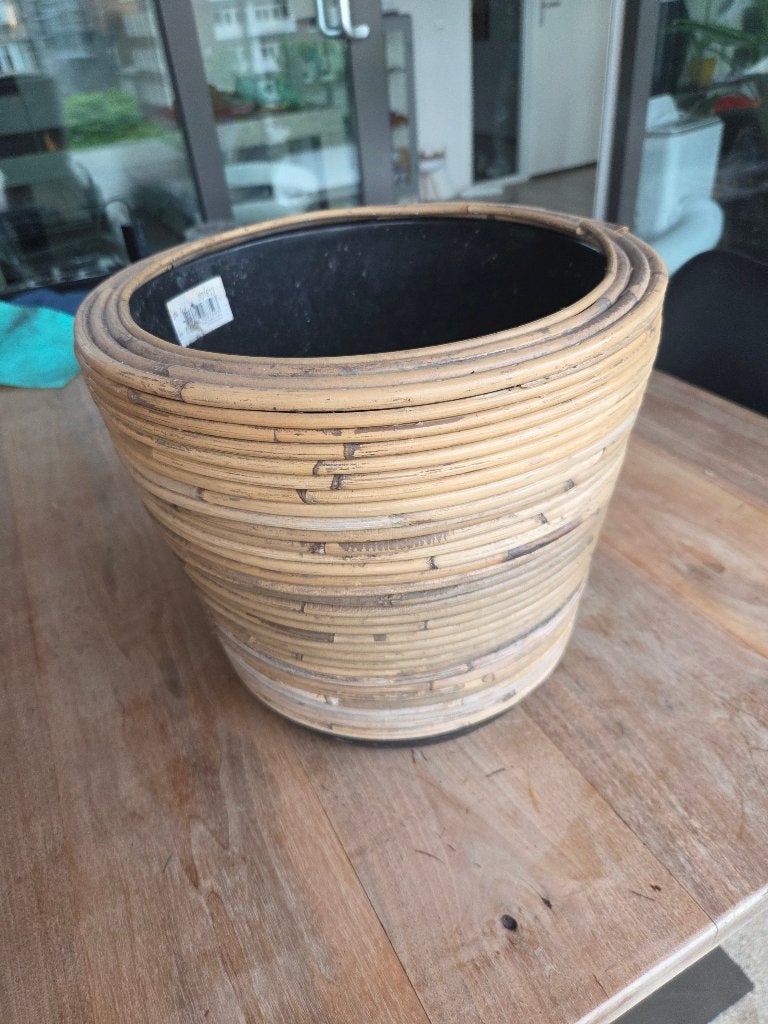 Rotan plantenmand met waterdichte binnenpot – Ø 30 cm, Gebruikt, Minder dan 30 cm, Minder dan 60 cm, Rond