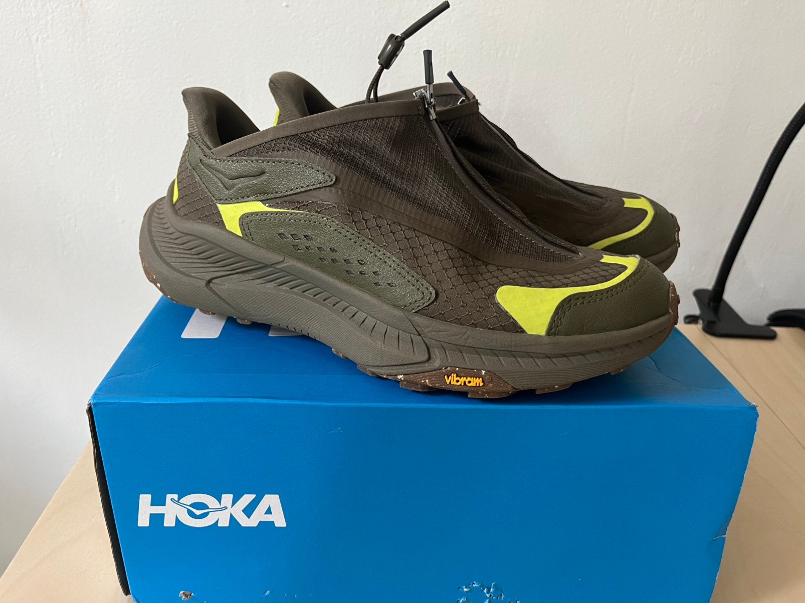 Hoka Project Transport schoenen maat 43 1/3, Ophalen of Verzenden, Zo goed als nieuw, Hardloopschoenen, Overige merken