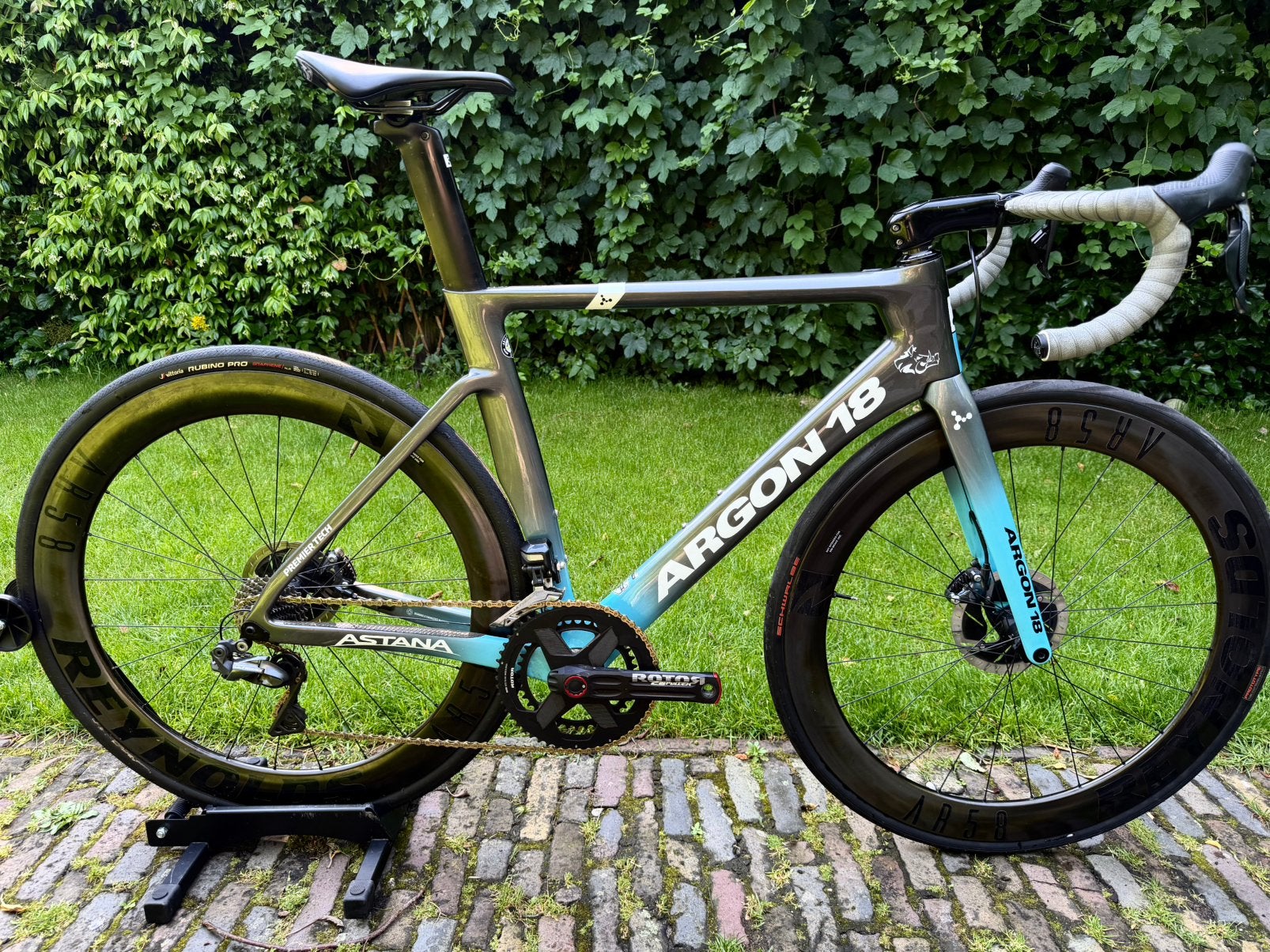 Argon 18 Nitrogen Ultegra di2 Disc | mtM 55-56| dubb powerm, Overige merken, 28 inch, Carbon, Heren