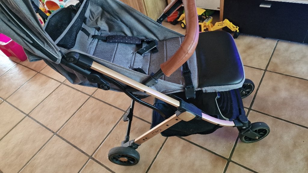 Buggy kinderwagen, Ophalen, Zo goed als nieuw, Overige merken, Regenhoes