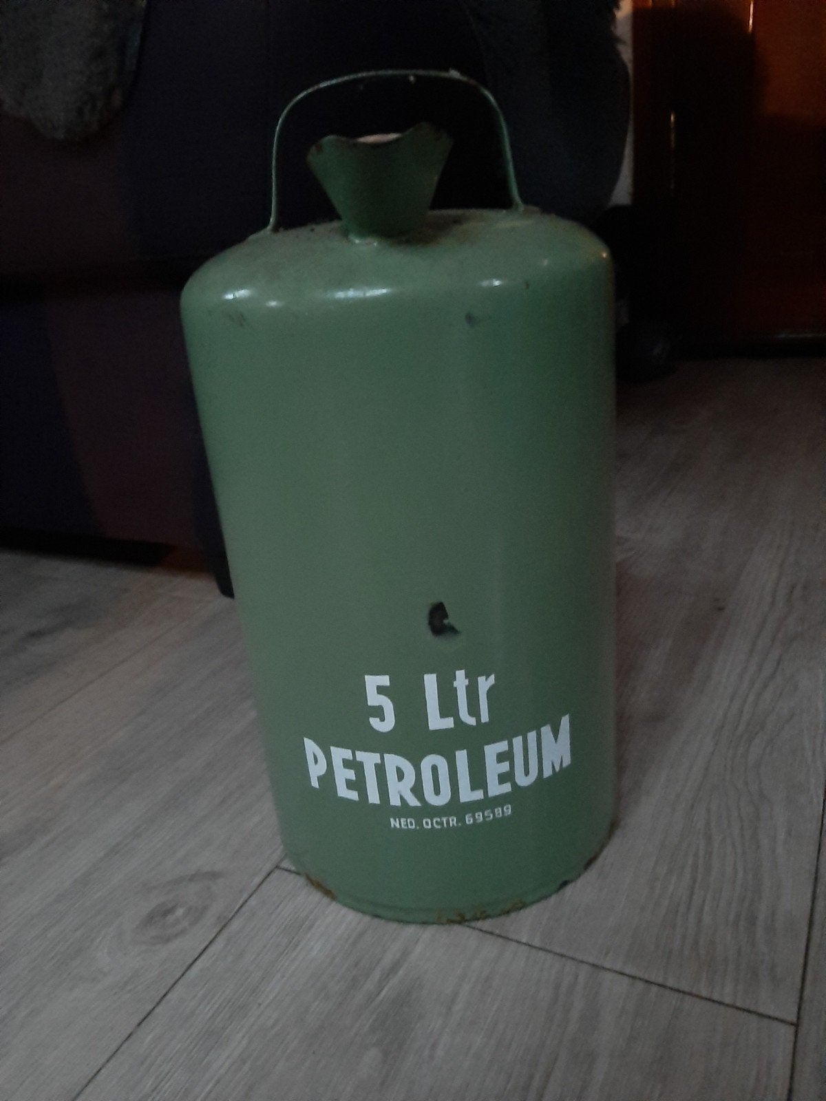 geëmailleerd petroleum kan, Ophalen of Verzenden