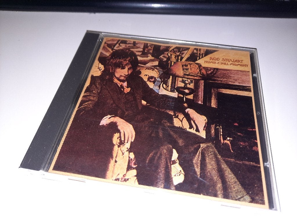 CD MEGA RARE JAPAN Rod Stewart – Never A Dull Moment, Ophalen, Gebruikt, Poprock