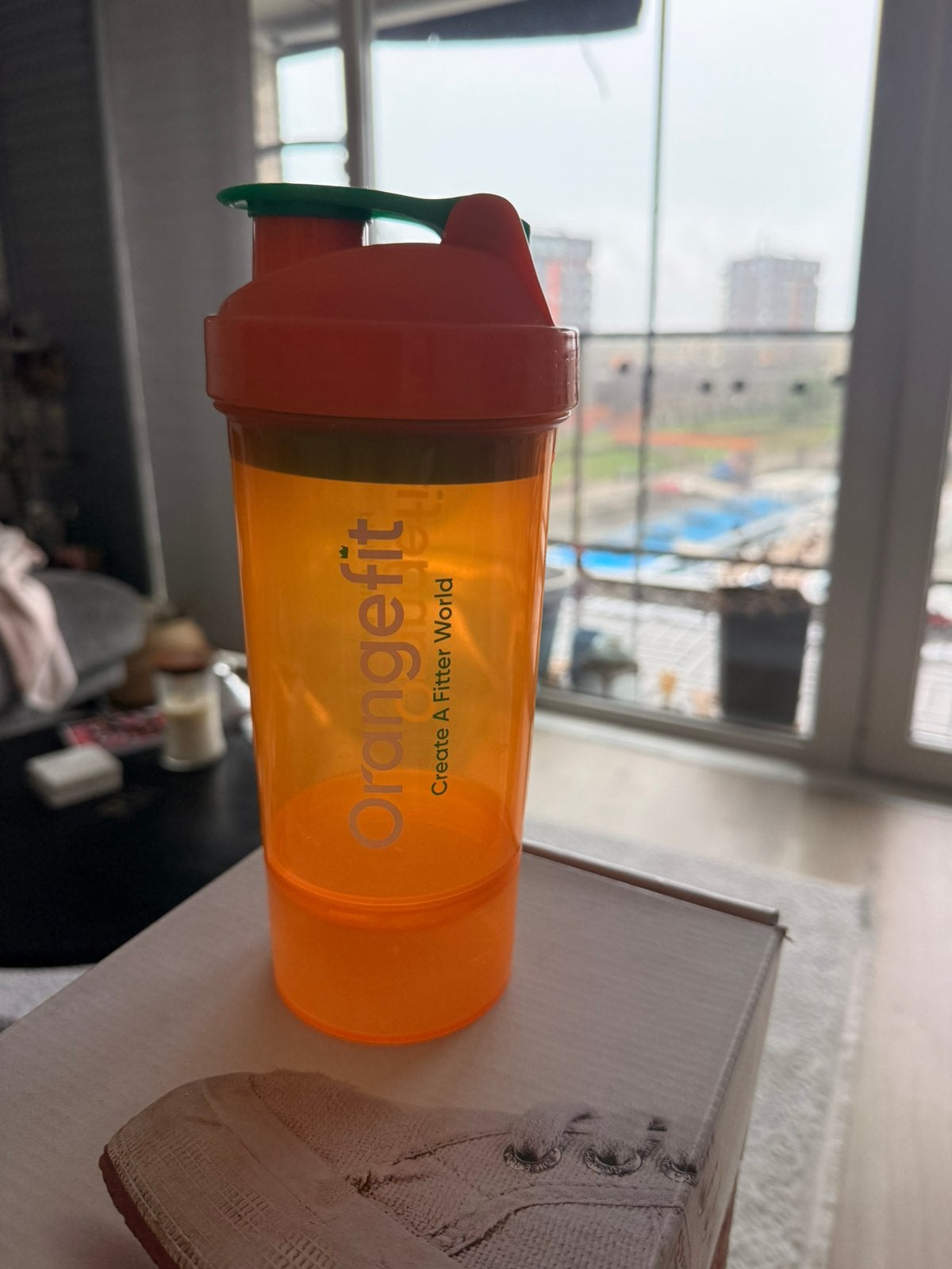 Orangefit Shakebeker proteïnebeker, Sport en Fitness, Ophalen of Verzenden, Zo goed als nieuw, Poeder of Drank