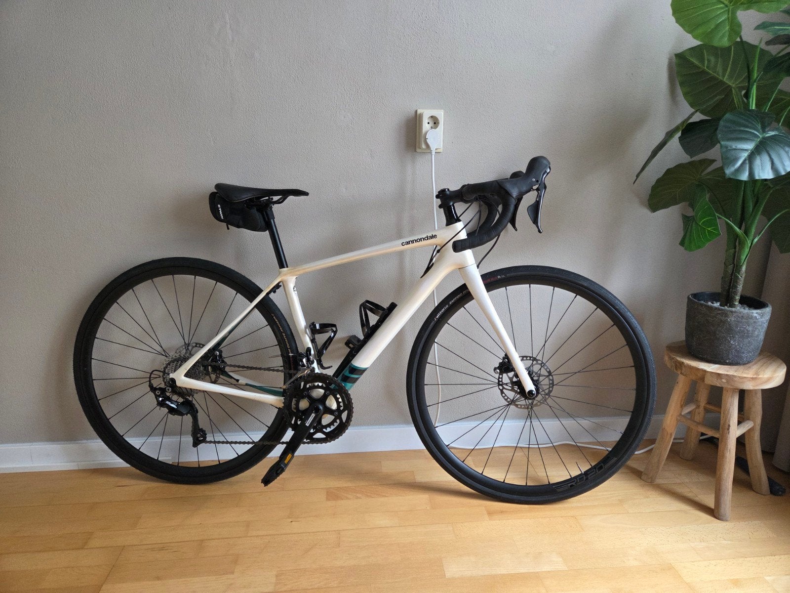 Cannondale Synapse Dames Racefiets. Mt 48, 28 inch, Carbon, Minder dan 49 cm, Zo goed als nieuw