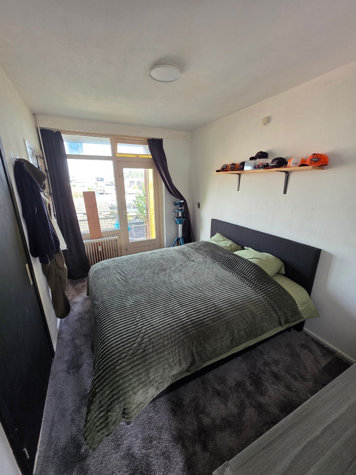 Boxspring Eefje Zwart 180x200 met Topper Comfort 2.0, Ophalen, Zwart, Tweepersoons, Zo goed als nieuw