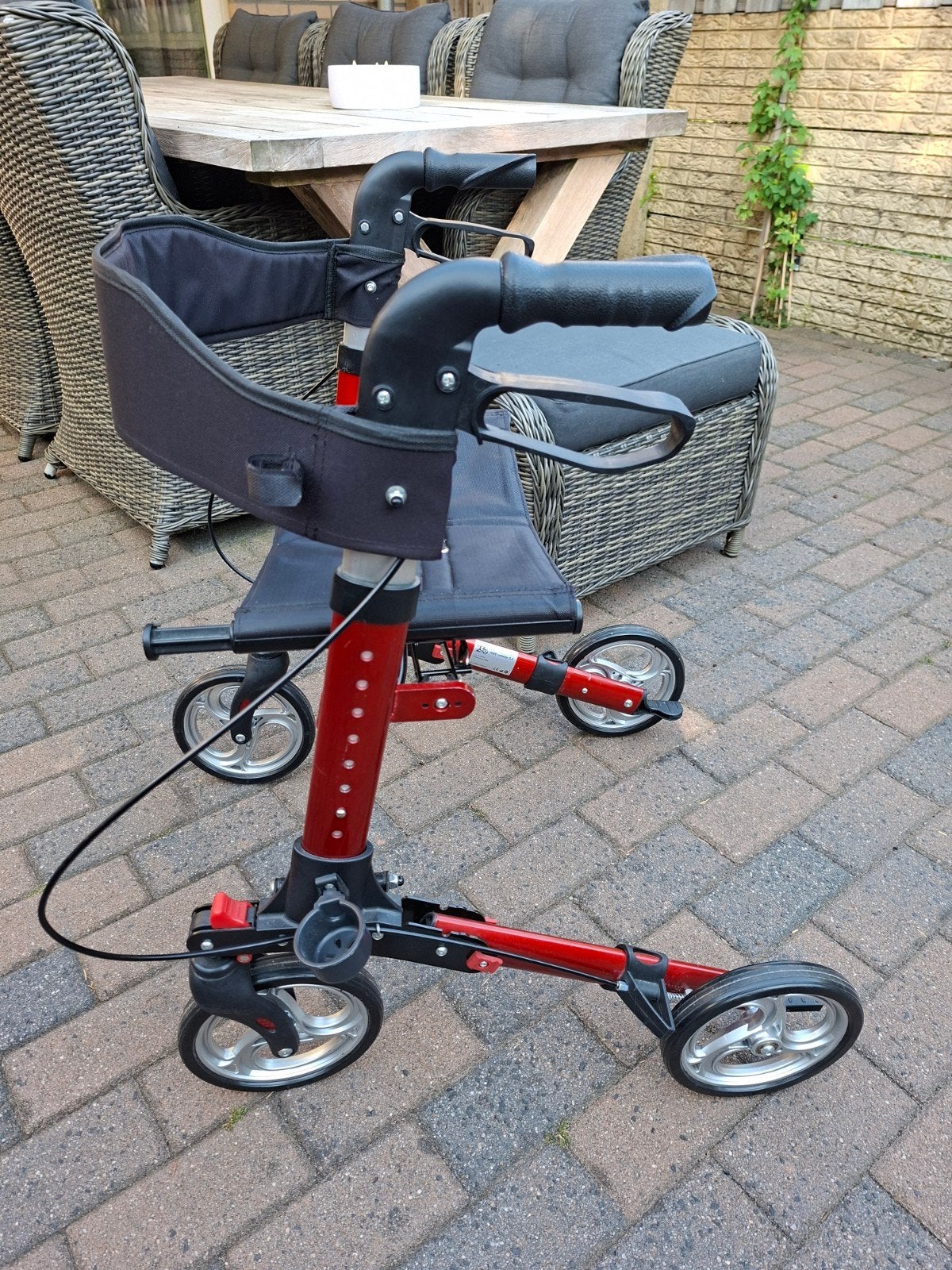Rollator, Diversen, Ophalen