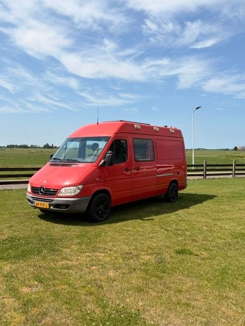 Buscamper Mercedes Sprinter, Caravans en Kamperen, Campers, Automaat, Chemisch toilet, Koelkast, Tot en met 2