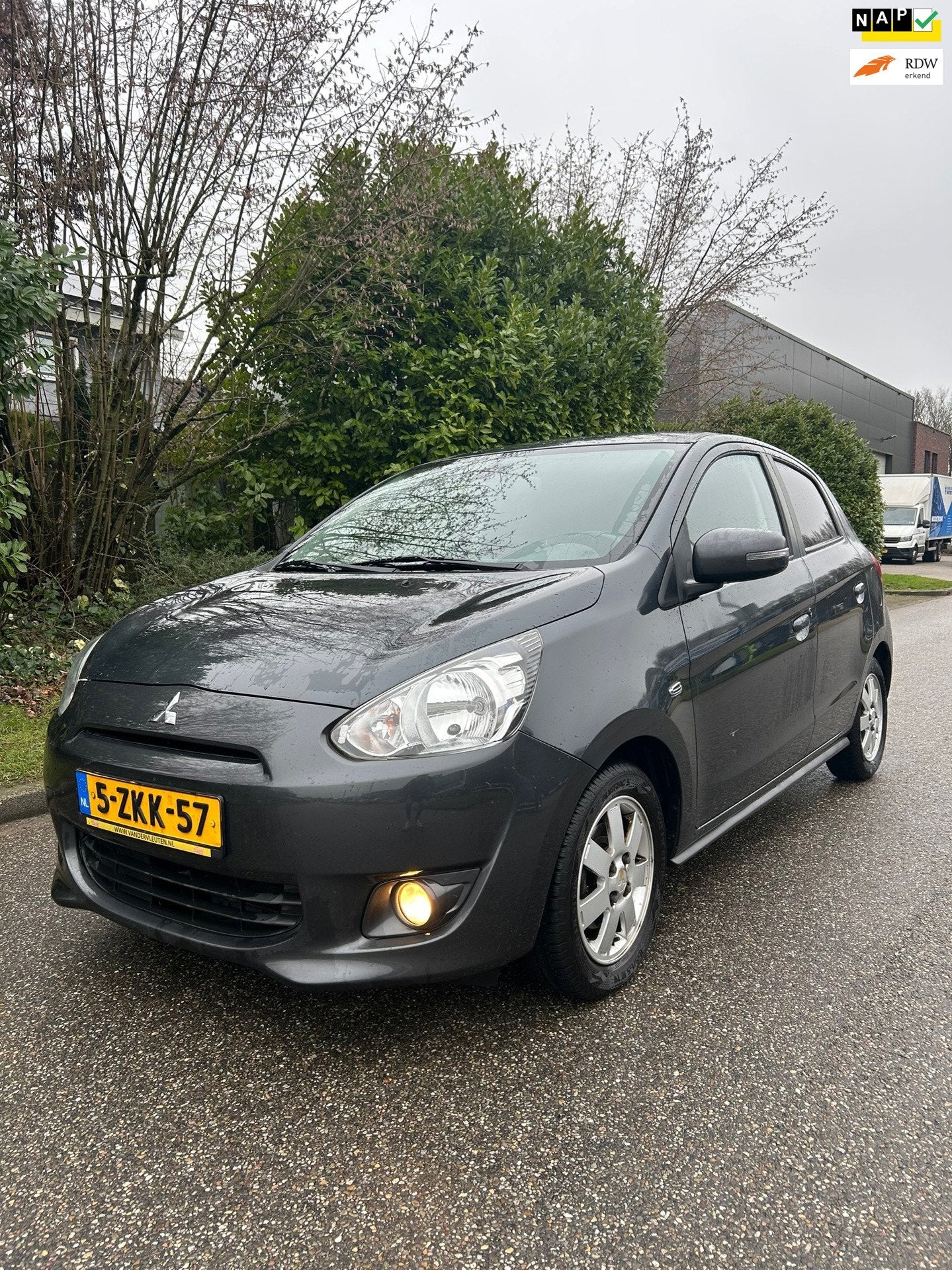 Mitsubishi Space Star 1.0 Intense NAP / 5 DRS / APK 17-02-20, Auto's, Voorwielaandrijving, Euro 5, Stof, Gebruikt