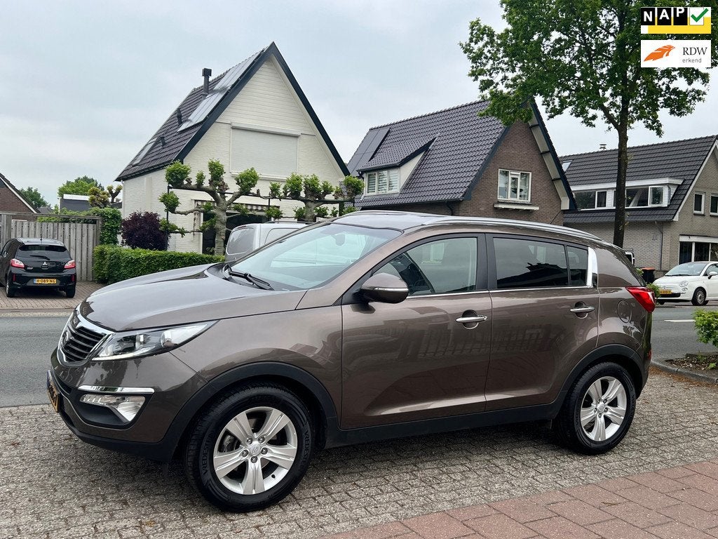 Kia Sportage 1.6 GDI Plus Pack Dealer onderhouden NAP., Voorwielaandrijving, Euro 5, 4 cilinders, Bruin