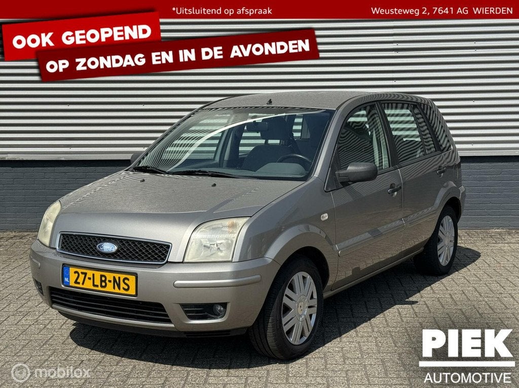 Ford Fusion 1.6-16V First Edition AIRCO|TREKHAAK|, Auto's, Ford, Voorwielaandrijving, 1596 cc, Gebruikt, 49 €/maand