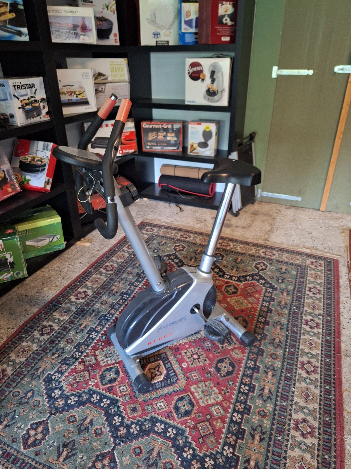 Hometrainer home trainer fiets binnen, Ophalen, Gebruikt, Metaal, Benen