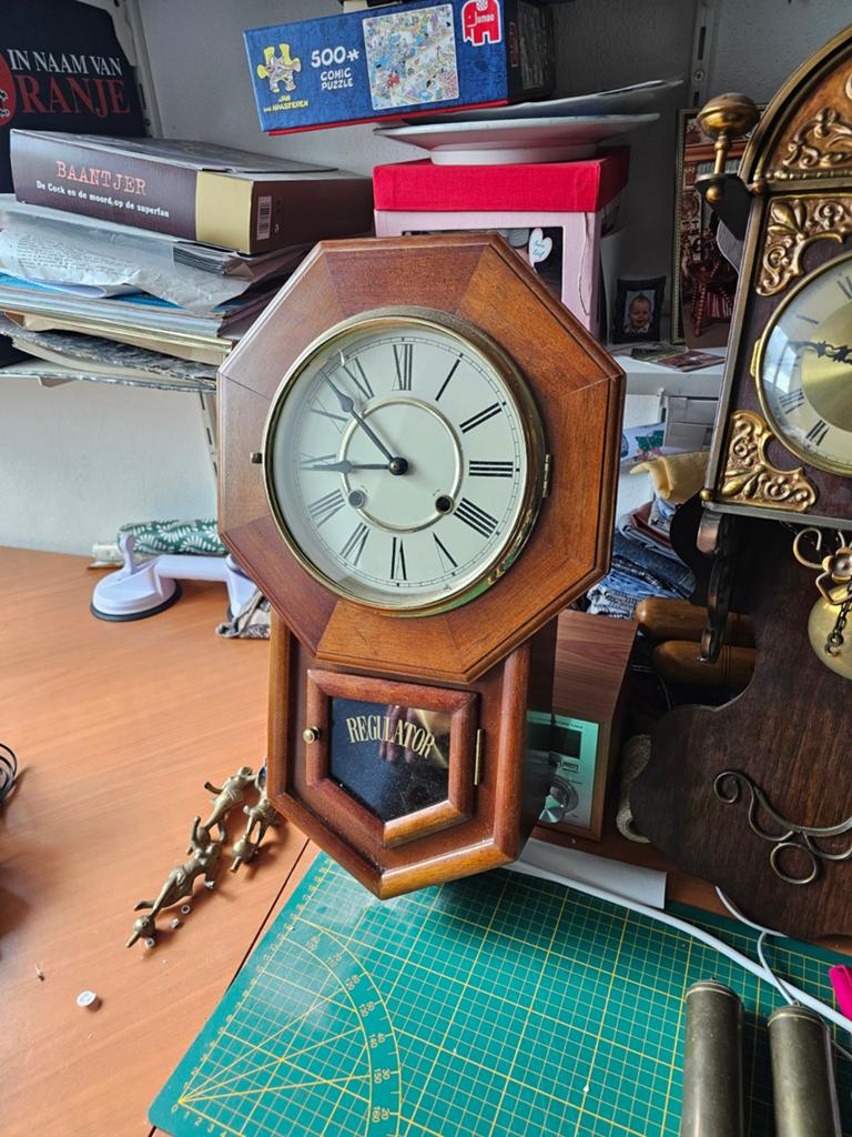 Antieke Regulator Wandklok - Klassiek Houten Design, Ophalen