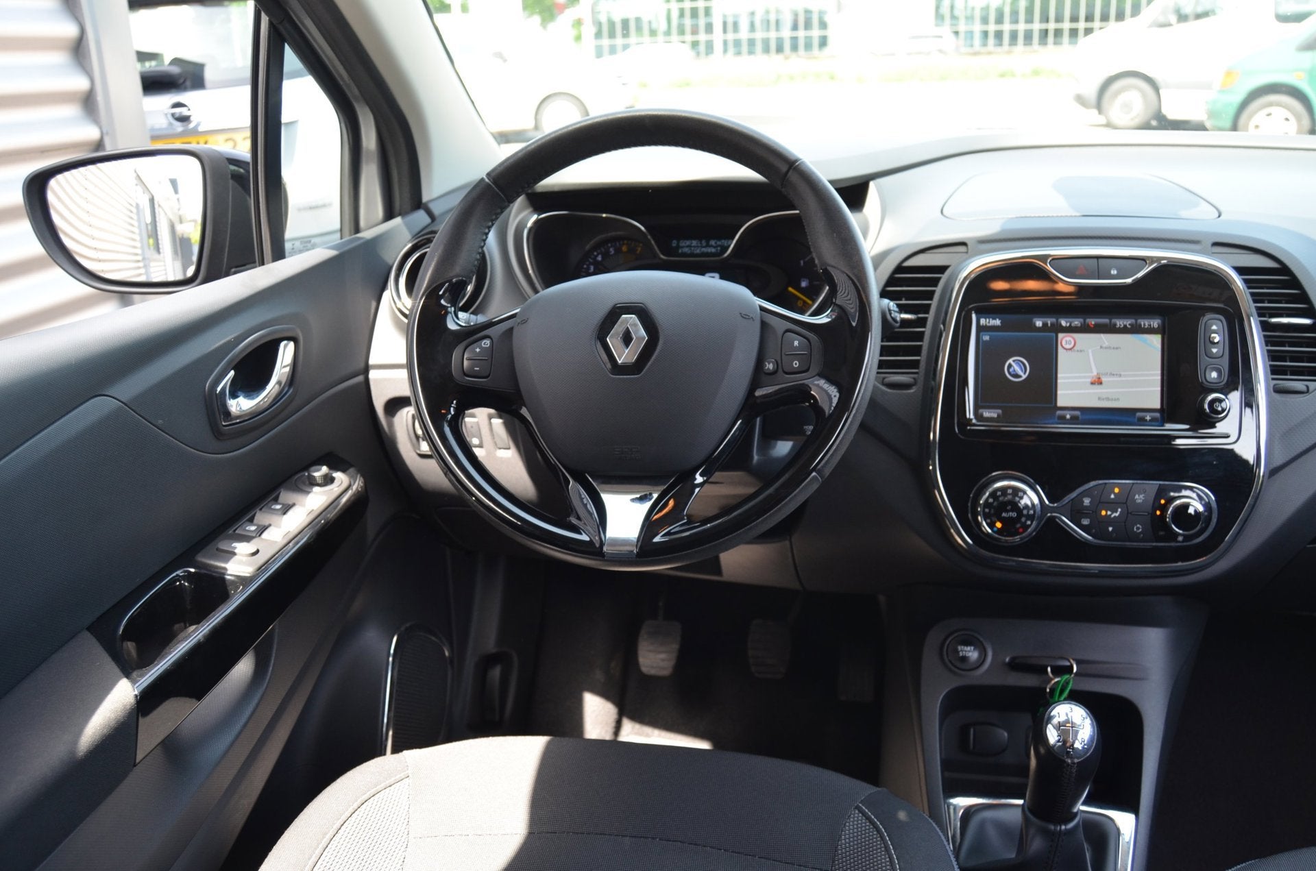 Renault Captur 0.9 TCe Dynamique|SENSOREN+CAMERA|1E EIGENAAR, Voorwielaandrijving, 898 cc, Gebruikt, Euro 6