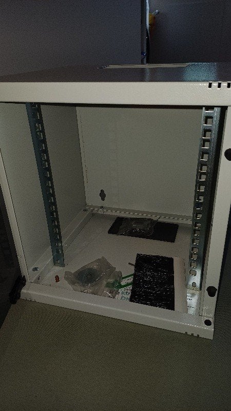 Digitus 10 inch homelab server rack netwerkkast, afsluitbaar, Computers en Software, Ophalen, Nieuw, Glas, Plaatstaal
