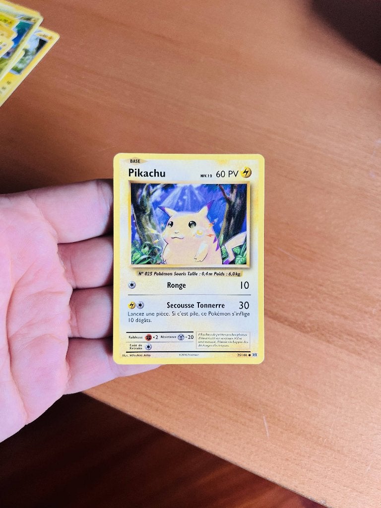Pikachu 35/108 XY Evolutions Pokemon, Verzenden, Zo goed als nieuw, Losse kaart, Foil