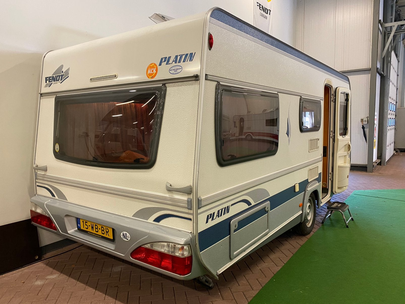 Fendt platin 515, Caravans en Kamperen, Caravans, Rondzit, Kachel, Particulier, Fendt