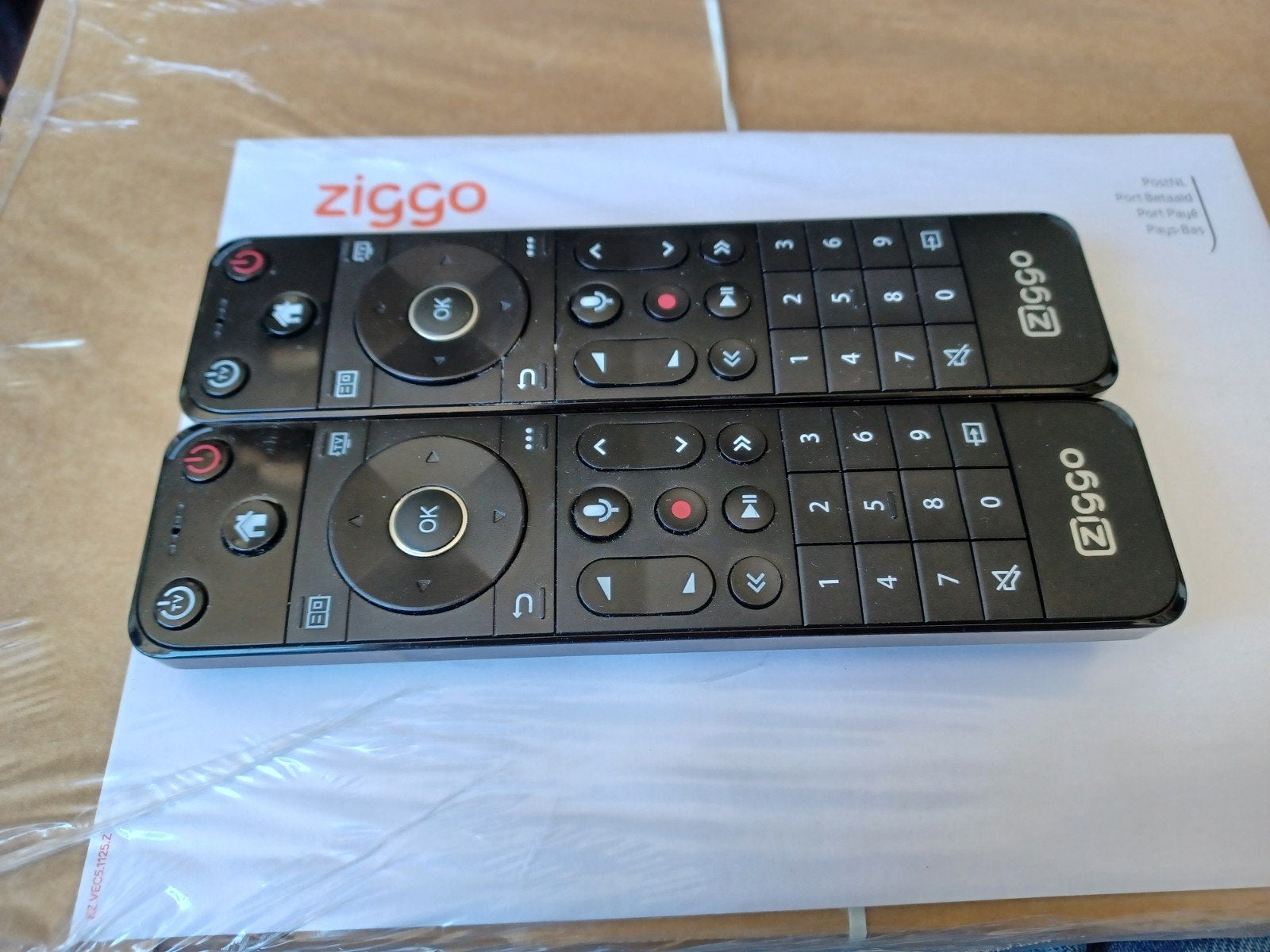 1x Originele Ziggo Afstandsbediening met Voice Control, Ophalen of Verzenden, Zo goed als nieuw