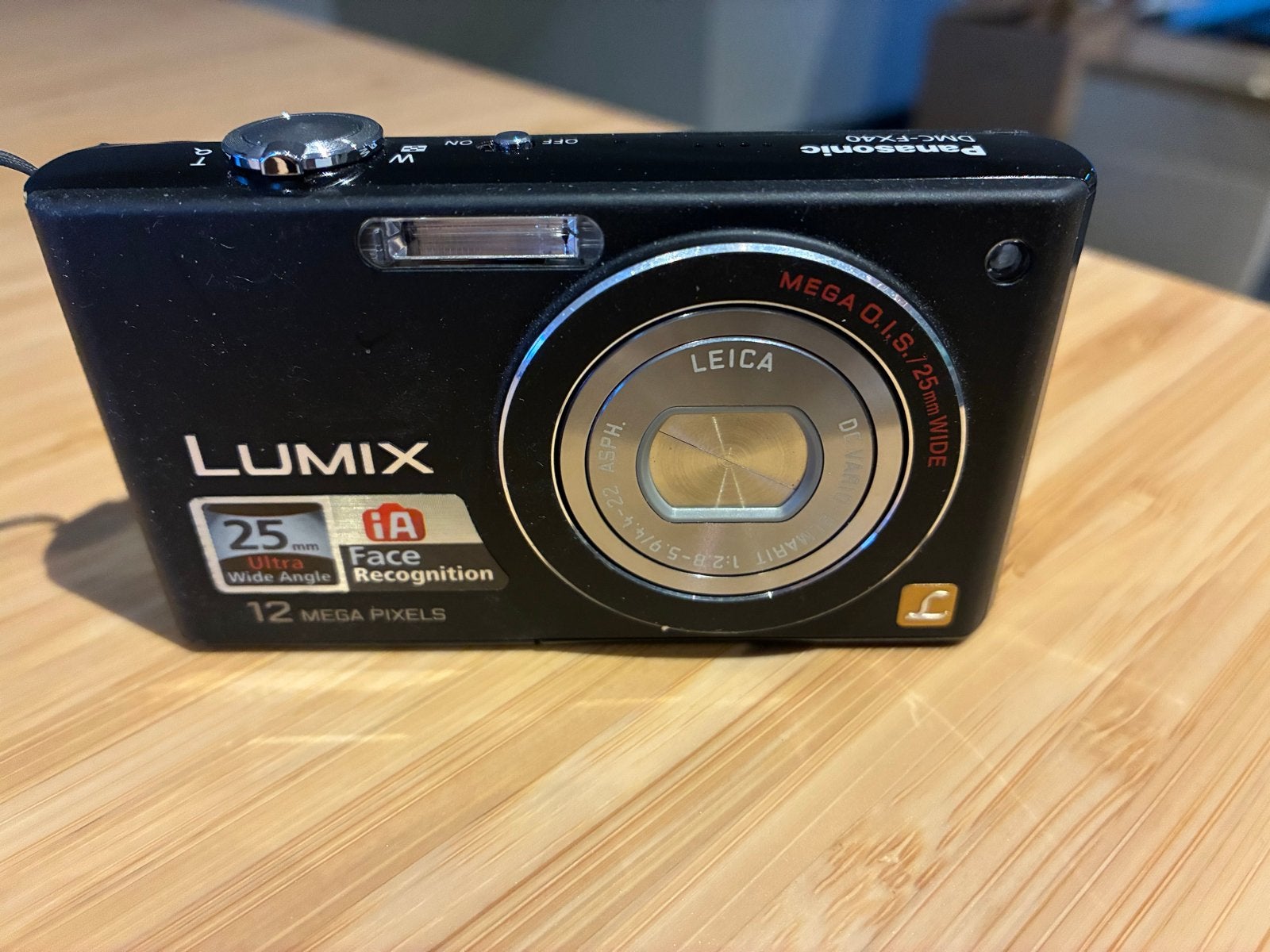Panasonic Lumix DMC-FX40 Compactcamera - Zwart, Gebruikt, Panasonic, Compactcamera, 4 t/m 7 keer
