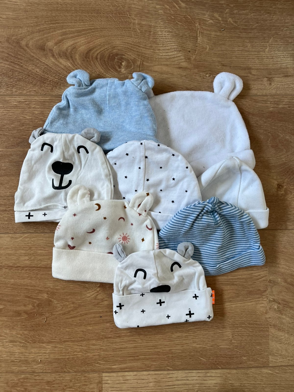 8 / acht babymutsen / mutsjes voor baby met vrolijke print, Kinderen en Baby's, Babykleding | Mutsen, Sjaals en Wanten, Maat 50