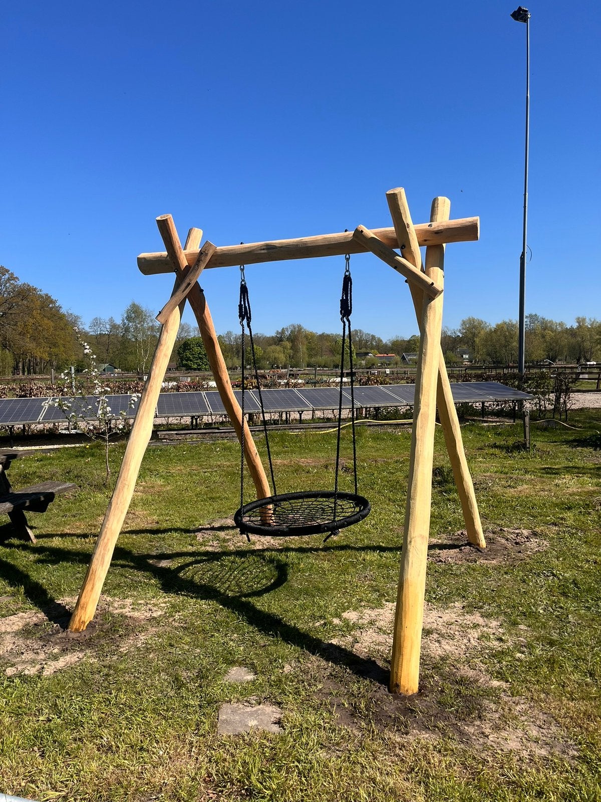 Foto 16 van Robinia Schommel X-model – Duurzaam & Stijlvol Speelplezier