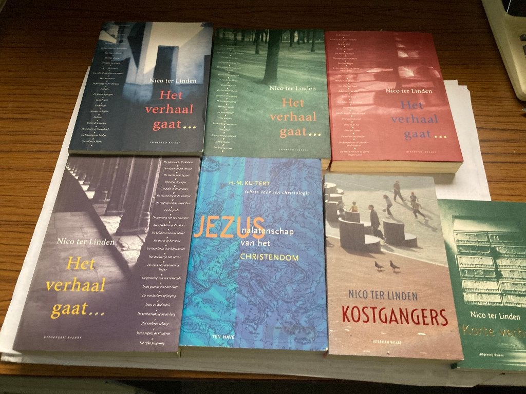 T.K. nog 6 boeken van Nico ter Linden Het verhaal gaat e.a, Ophalen of Verzenden, Gelezen, Nico ter Linden