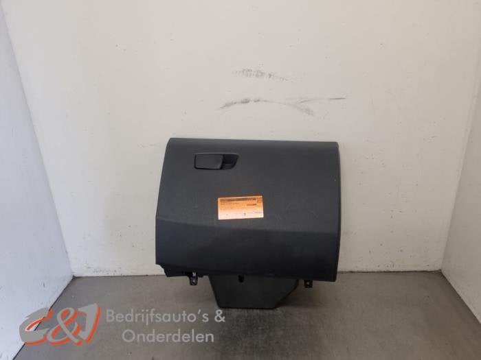 Dashboardkastje van een Renault Express, Gebruikt, -, Renault, -