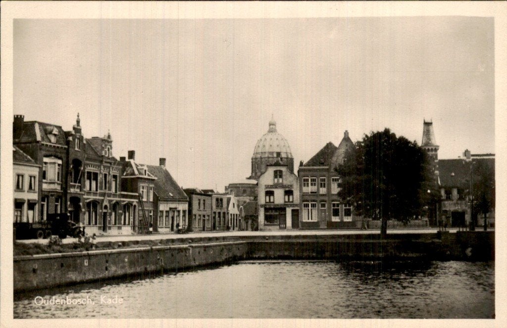 Oudenbosch - Kade - Basiliek op achtergrond, Ophalen of Verzenden, 1920 tot 1940, Ongelopen, Noord-Brabant