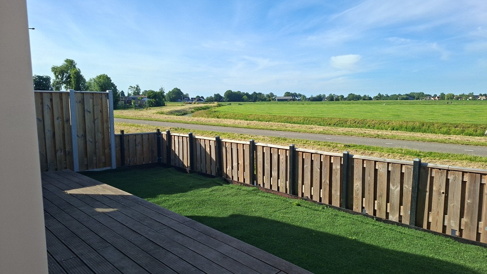 Chalet met eigengrond en postbus te koop