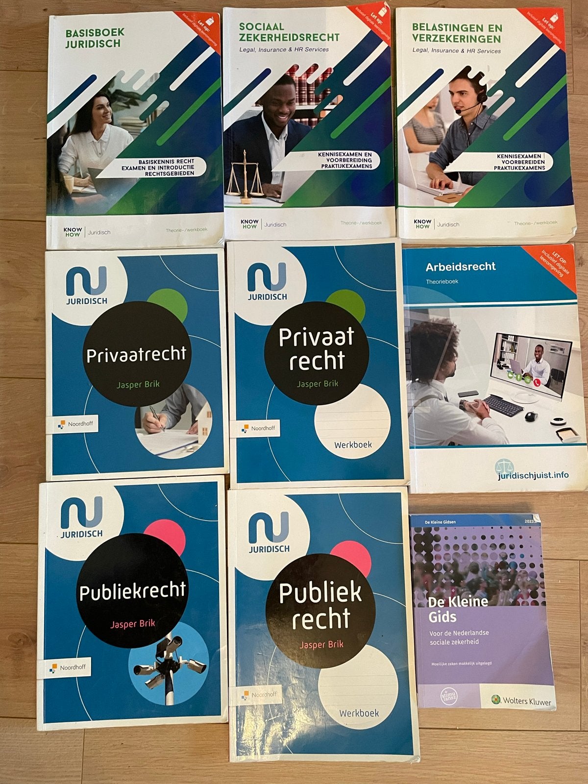 Diverse juridische studieboeken (MBO 4 rechten), Ophalen of Verzenden, Gamma, Zo goed als nieuw, MBO
