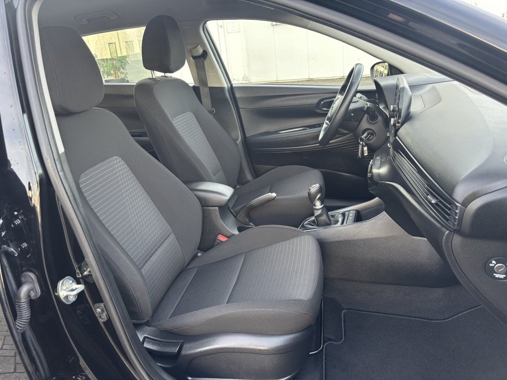 Hyundai i20 1.0 T-GDI Comfort Carplay Camera Cruise Stoelver, Auto's, Origineel Nederlands, Bedrijf, Handgeschakeld, 99 pk