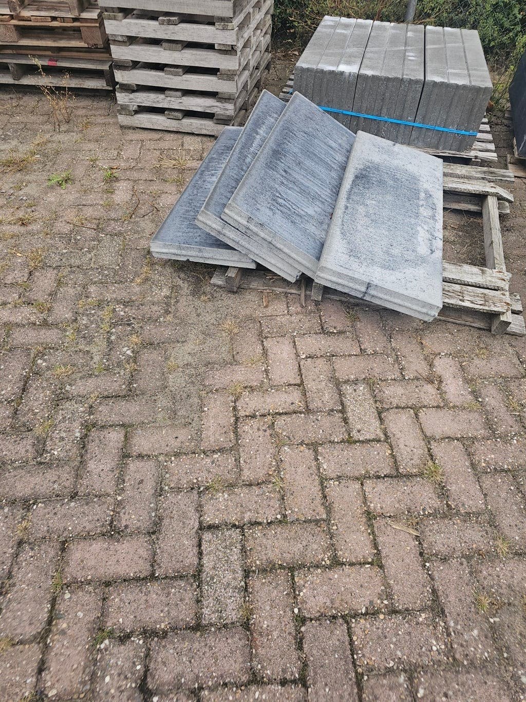 4 verkleurde opsluitbanden - Ophalen, Ophalen