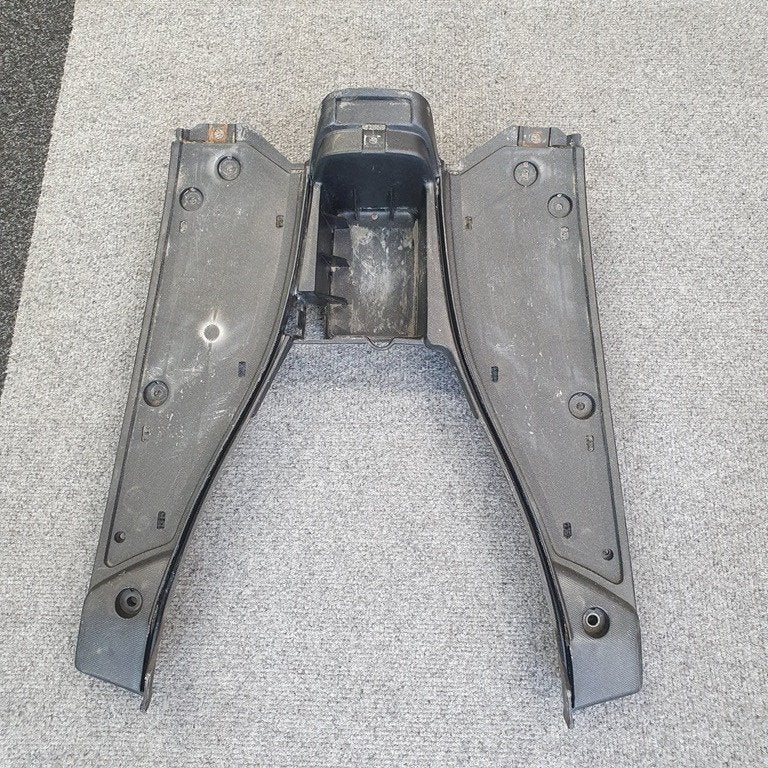 Treeplank binnenkap binnen kap Aprilia SR50 | SR 50 | 192, Fietsen en Brommers, Ophalen of Verzenden, Gebruikt, Kap, Aprilia