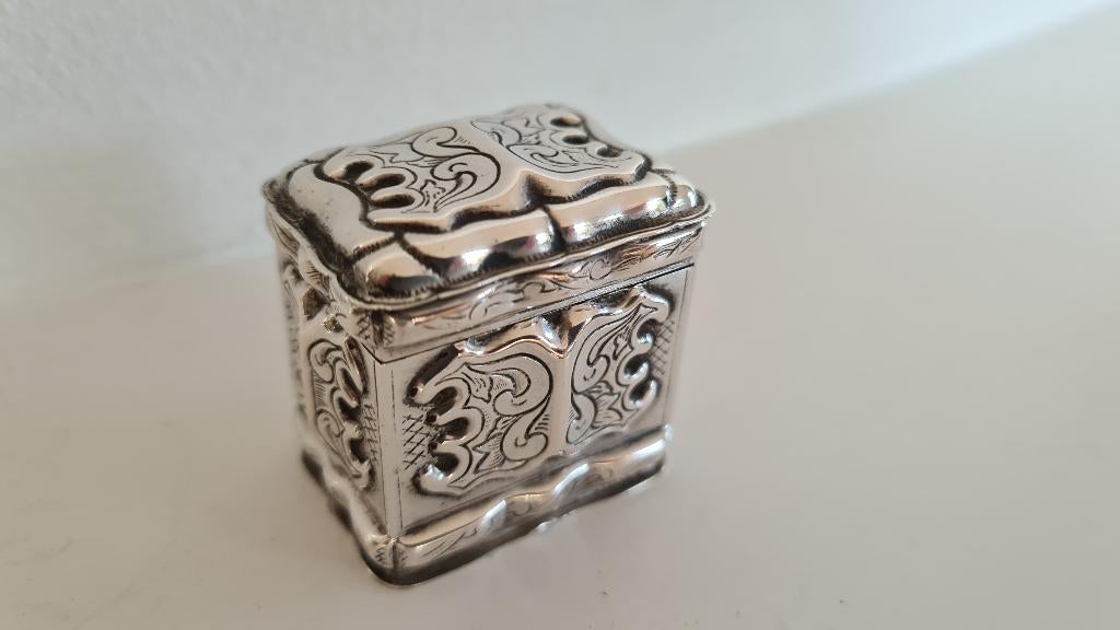 Zilveren Lodereindoosje, anno 1975 in een fraaie staat!!!, Antiek en Kunst, Antiek | Goud en Zilver, Ophalen of Verzenden, Zilver