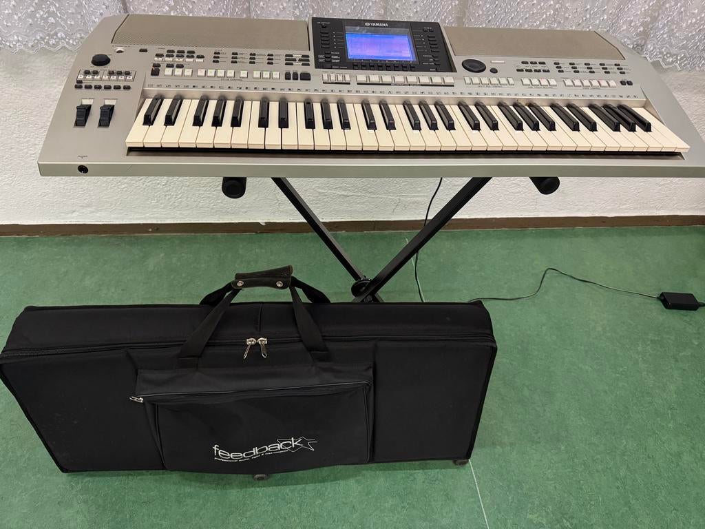 Yamaha PSR-OR700 Oriental 61-Key Workstation Keyboard, Yamaha, Ophalen of Verzenden, Met standaard, 61 toetsen