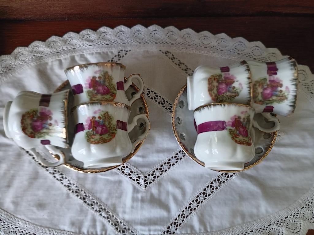 6 kopjes/ schotels barok, Antiek en Kunst, Curiosa en Brocante, Ophalen of Verzenden