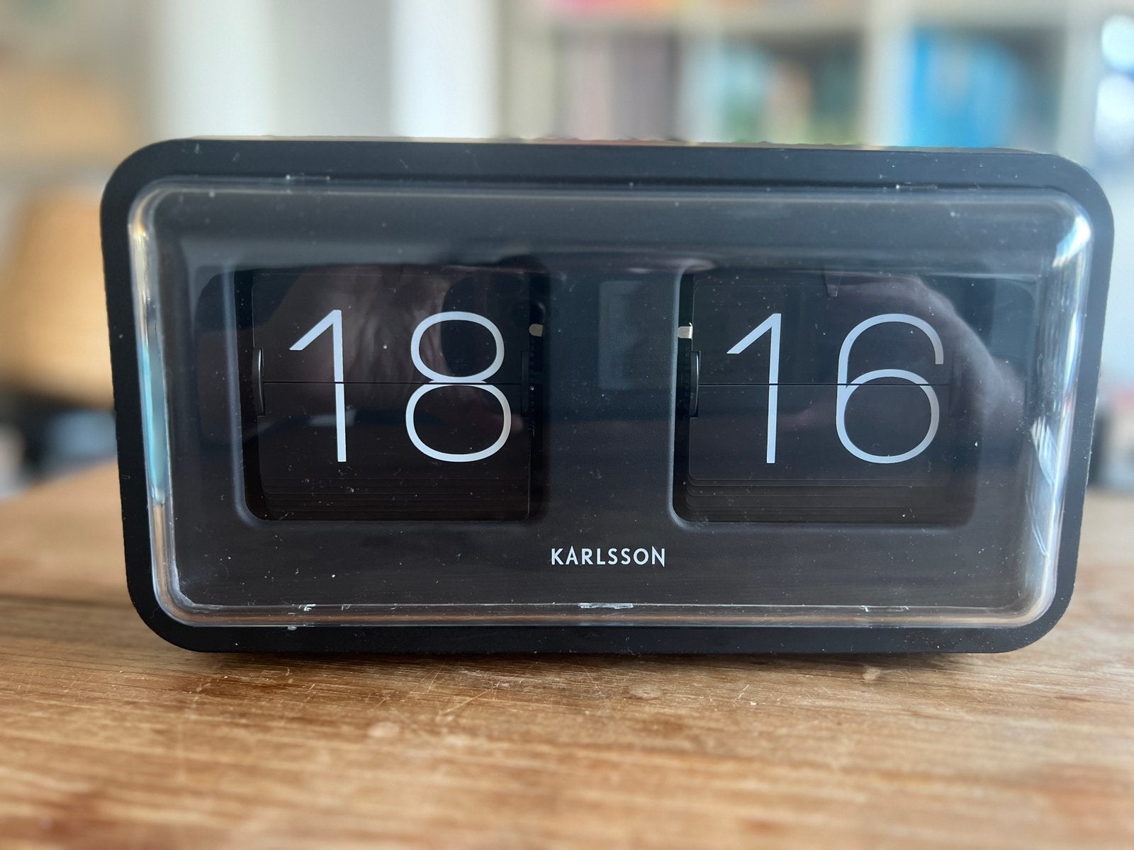 2x Karlsson Bold flip klokken DEFECT, Huis en Inrichting, Analoog, Werkt op batterijen, Ophalen of Verzenden, Retro