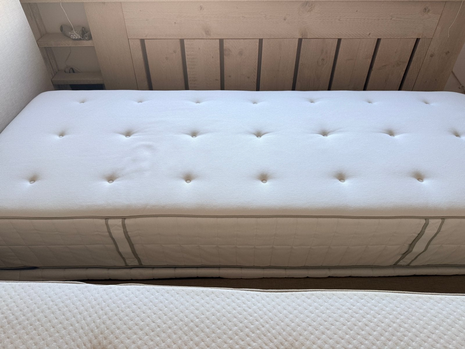 Nieuwe matras Ikea Hokässen, Huis en Inrichting, Slaapkamer | Matrassen en Bedbodems, Ophalen, Zo goed als nieuw, Eenpersoons
