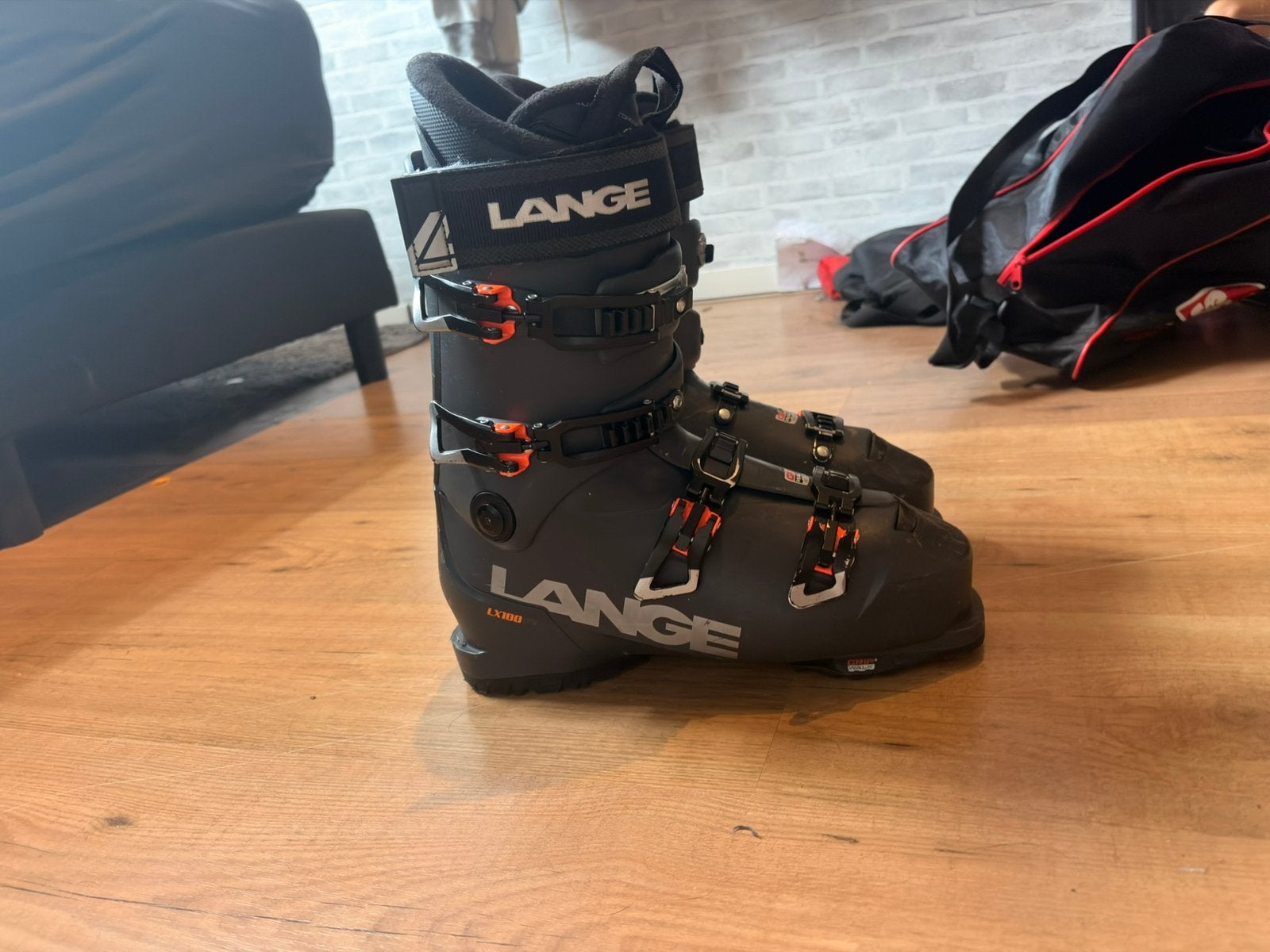 Lange LX 100 skischoenen, Sport en Fitness, Skiën en Langlaufen, Overige merken, Gebruikt, 100 tot 140 cm, Schoenen