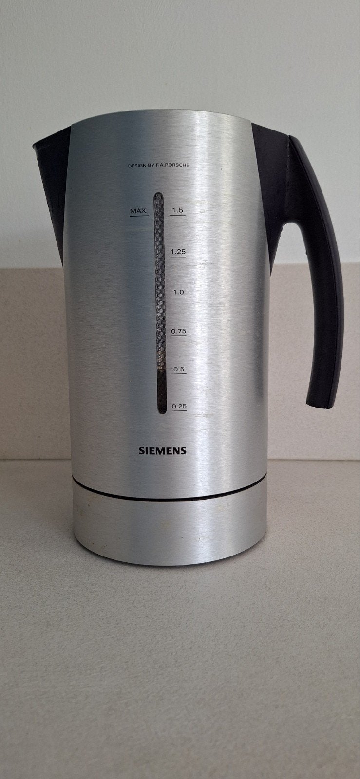 Porsche design Siemens waterkoker, 1 tot 2 liter, Ophalen of Verzenden, Gebruikt, Rvs