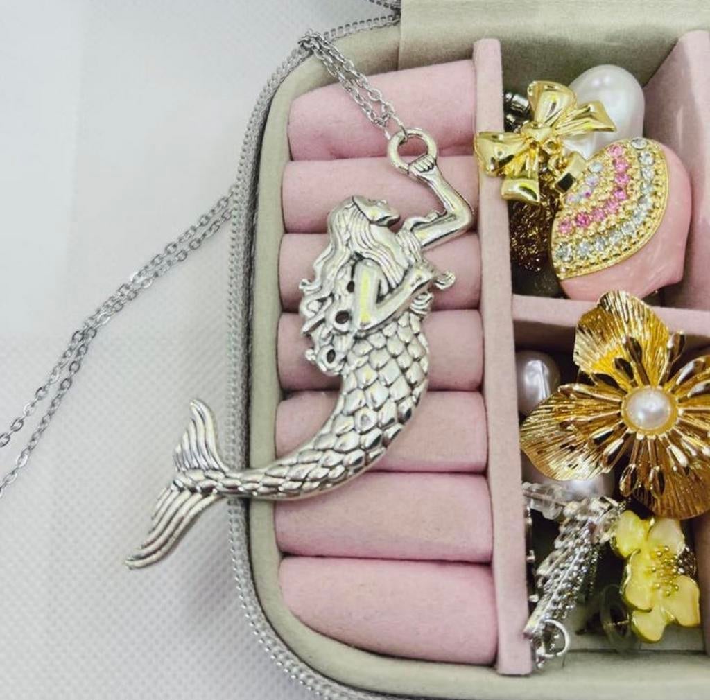 Zilverkleurige Zeemeermin Ketting met Hanger, Nieuw, Ophalen of Verzenden, Zilver, Overige materialen