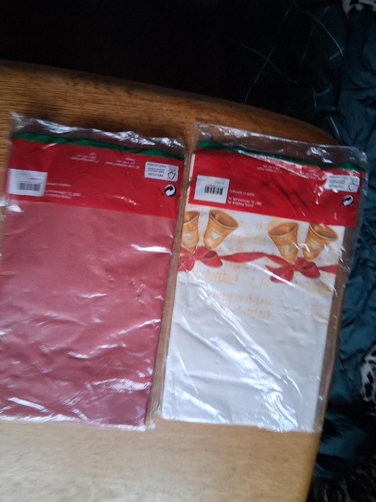 kerstkleedjes 2x, Diversen, Kerst, Ophalen, Zo goed als nieuw