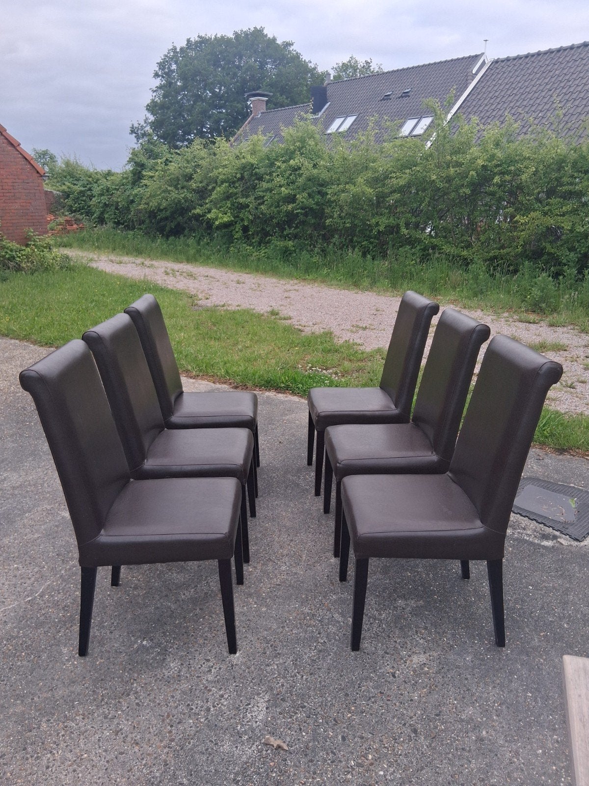 Mooie bruine stoelen, 6 stuks voor een zacht prijsje!, Huis en Inrichting, Stoelen, Ophalen